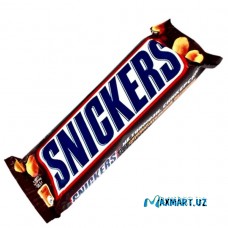 Шоколадный батончик "Snickers"